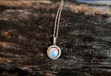 Load image into Gallery viewer, Halo Pendant & Necklace