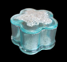 Load image into Gallery viewer, Plum Blossom Trinket