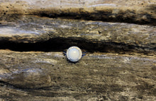 Load image into Gallery viewer, Halo Ring