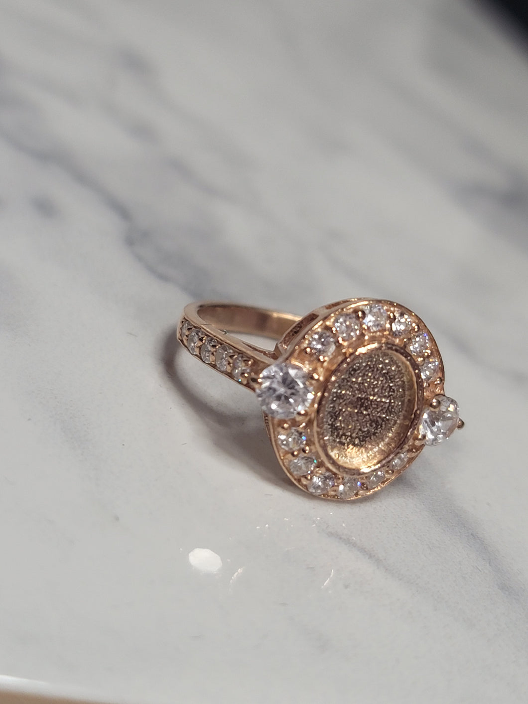 Oval Rose